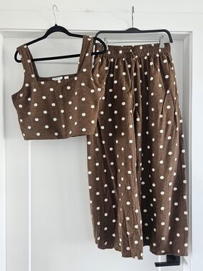 Polka Dot Wide-Leg Pants & Crop Top Set in Brown and White